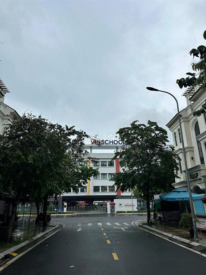 BÁN LIỀN KỀ THE MANHATTAN D9.14 – VINHOMES GRAND PARK