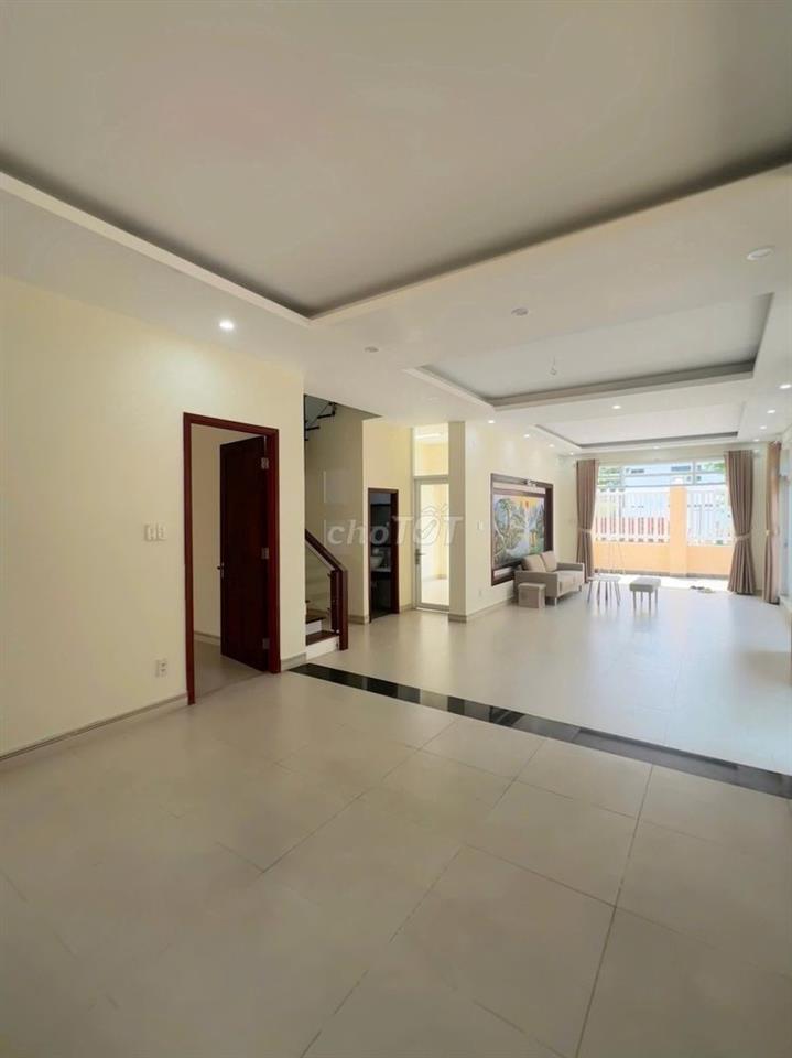 CHO THUÊ BIỆT THỰ LIỀN KỀ KDC HƯNG PHÚ , PHƯỚC LONG B 