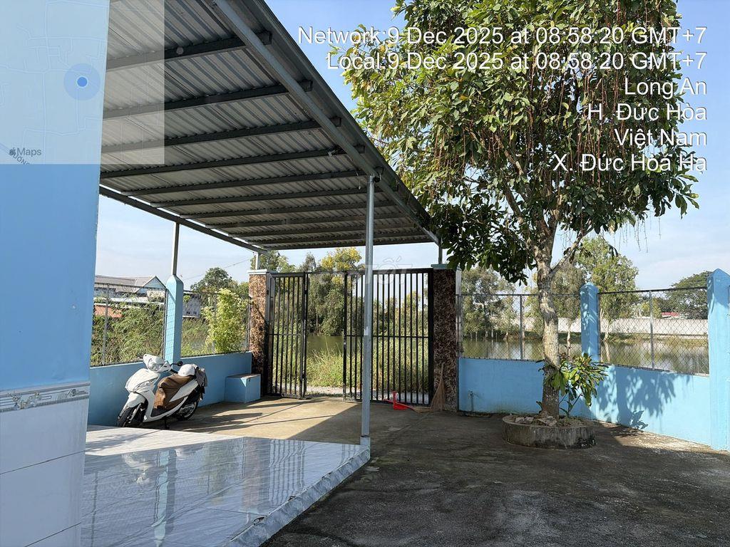 Bán đất tặng thêm nhà tại Đức Hòa, Long An