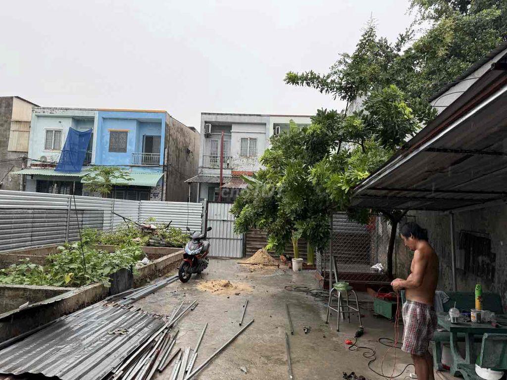 Bán chòi sân vườn giá rẻ thuộc xã Vĩnh Lộc B (Tân Vĩnh Lộc hiện tại)