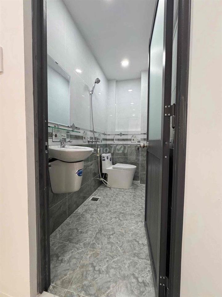 Bán nhà phố hẻm xe hơi 6m – Bình Tân - Ngay trục Chiến Lược - Bình Trị
