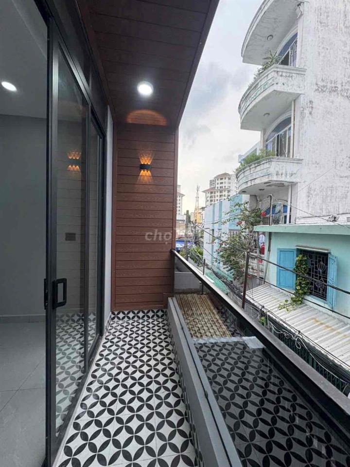 NHÀ VIP - 3.8 x 14 - CÓ PN TRỆT - HÀNG HIẾM - NGON NHÌ Q11 - NHÀ ĐẸP 3