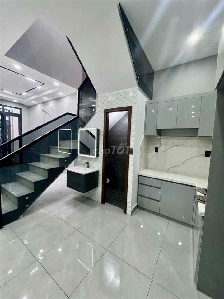 NHÀ VIP - 3.8 x 14 - CÓ PN TRỆT - HÀNG HIẾM - NGON NHÌ Q11 - NHÀ ĐẸP 3
