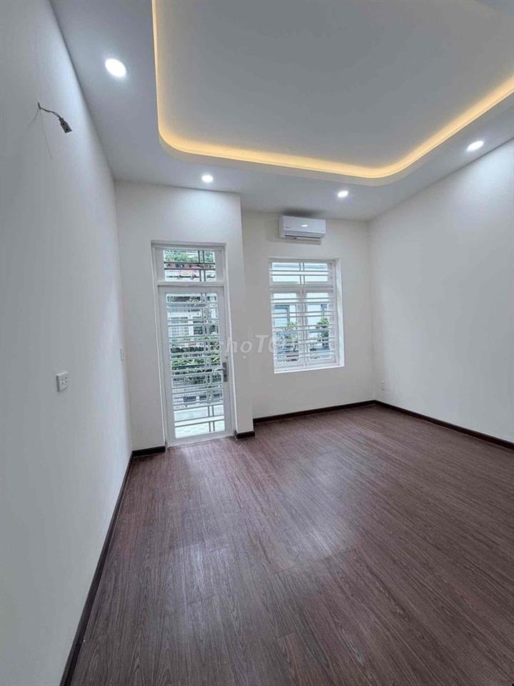 🏡NHÀ ĐẸP 4x14 - HẺM 5M Ô TÔ - CÓ SÂN - ĐẦY ĐỦ NỘI THẤT - 2PN 3WC