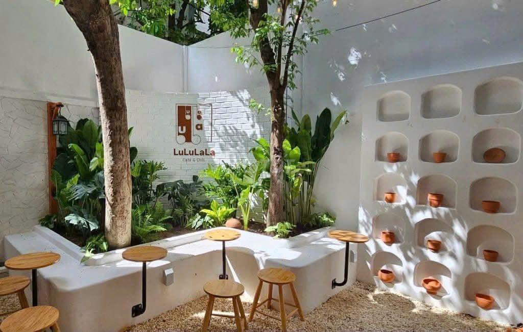 BIỆT THỰ NGANG 10M - GẦN 400M2 - 221B TRẦN HUY LIỆU , QUẬN PHÚ NHUẬN 