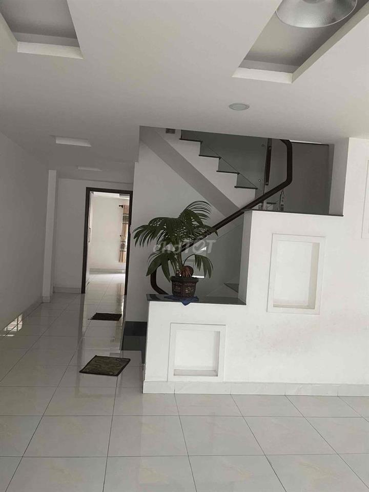 CHO THUÊ NHÀ NGUYÊN CĂN – 7 PHÒNG NGỦ, ĐẦY ĐỦ MÁY LẠNH – ĐƯỜNG Ô TÔ TẢ