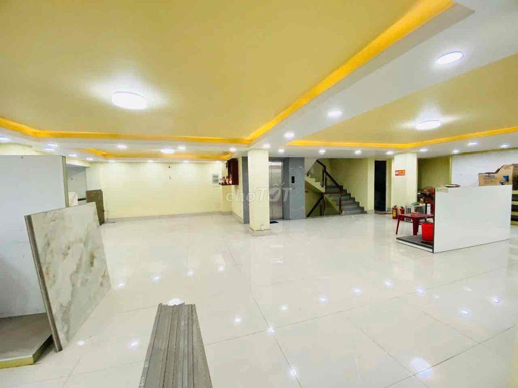 BÁN HOẶC CHO THUÊ TOÀ NHÀ ĐẸP NGÃ TƯ GA Q12