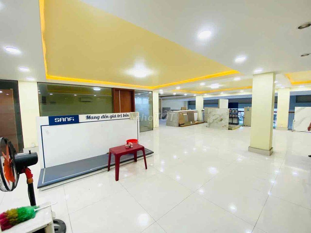 BÁN HOẶC CHO THUÊ TOÀ NHÀ ĐẸP NGÃ TƯ GA Q12