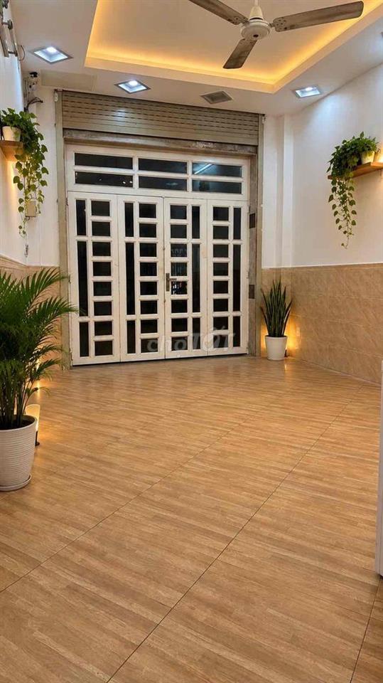 CHO THUÊ PHÒNG 35M² CỬA LỚN – TOILET RIÊNG – MÁY GIẶT – SÂN THƯỢNG PHƠ