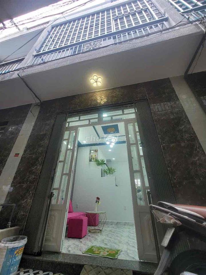 Bán nhà thoáng mát sạch sẽ hẻm 2 xe hơi tránh nhau thoải mái