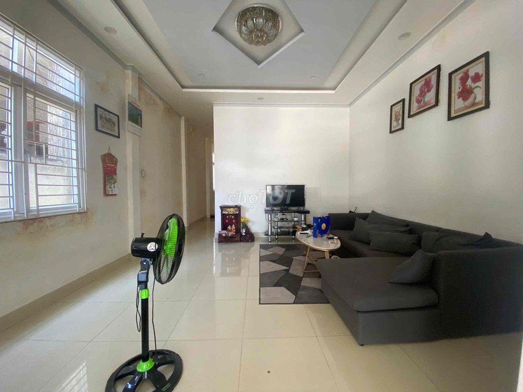 Cho thuê mặt bằng tầng trệt kinh doanh 100m² mặt tiền Đặng Văn Lãnh, P