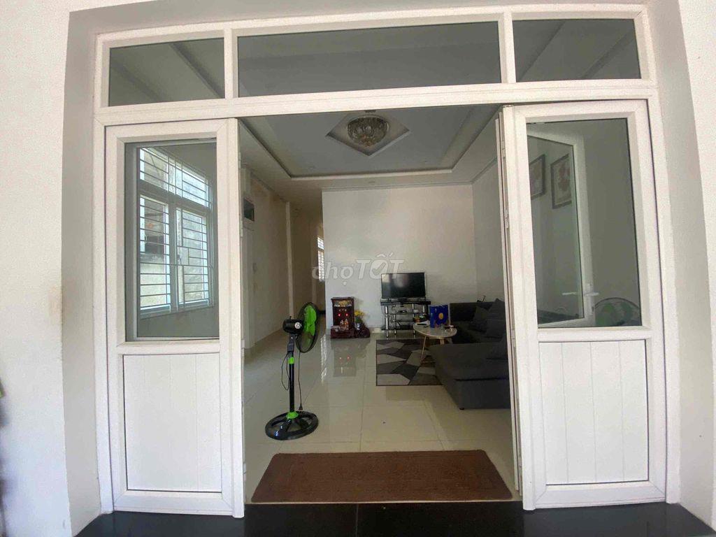 Cho thuê mặt bằng tầng trệt kinh doanh 100m² mặt tiền Đặng Văn Lãnh, P