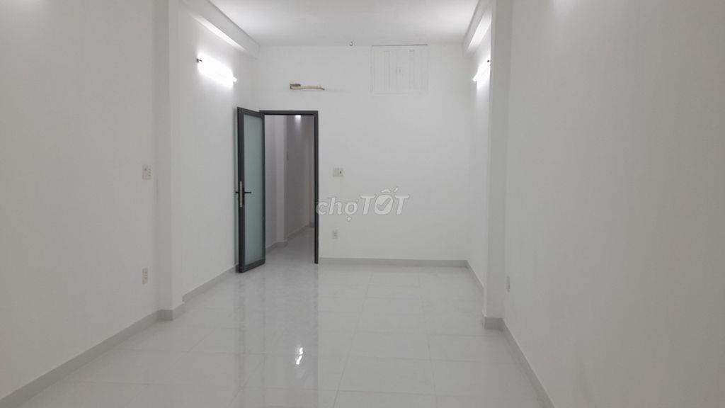 Chính chủ bán nhà khu biệt thự, hẻm xe tải, 141/ Bàn Cờ, P3, Q3, HCM