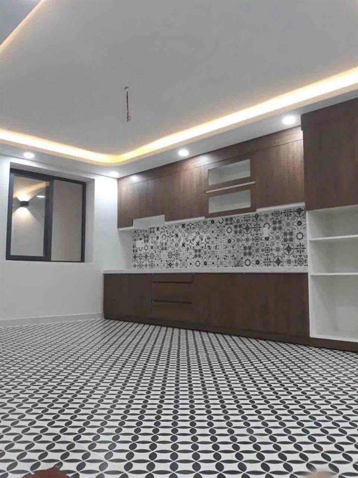 (Chính chủ) Cần bán gấp căn nhà Sổ hồng riêng , HẺM THÔNG NHIỀU HƯỚNG
