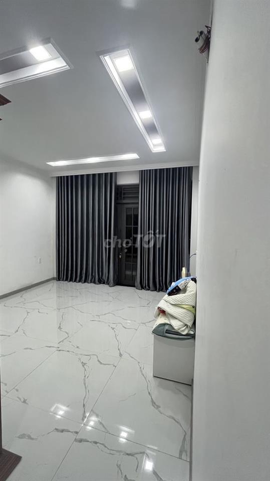 Tìm bạn ở ghép chung nhà nguyên căn, khu Phan Huy Ích, Gò Vấp