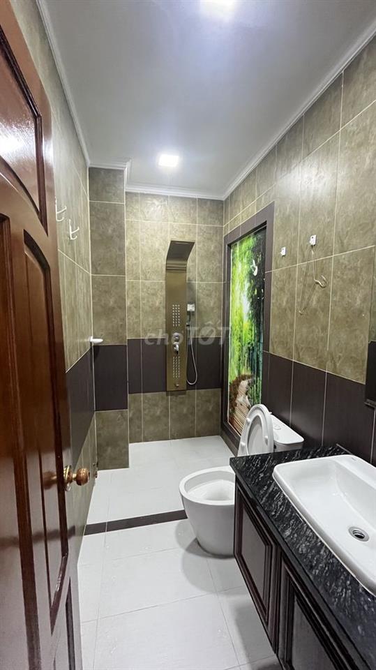 Tìm bạn ở ghép chung nhà nguyên căn, khu Phan Huy Ích, Gò Vấp