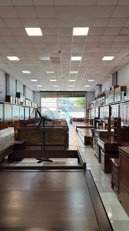 🏭 NHÀ XƯỞNG MẶT TIỀN LVK Chính chủ  , 590m2 NỞ HẬU, VỊ TRÍ ĐẮC ĐỊA  🏭