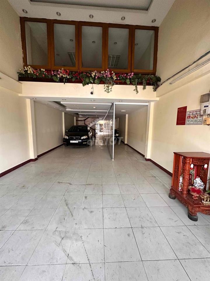 Cho Thuê Nhà Mặt Tiền Nguyên Căn 632 Lạc Long Quân , p.Tân Hoà , Tp.HC