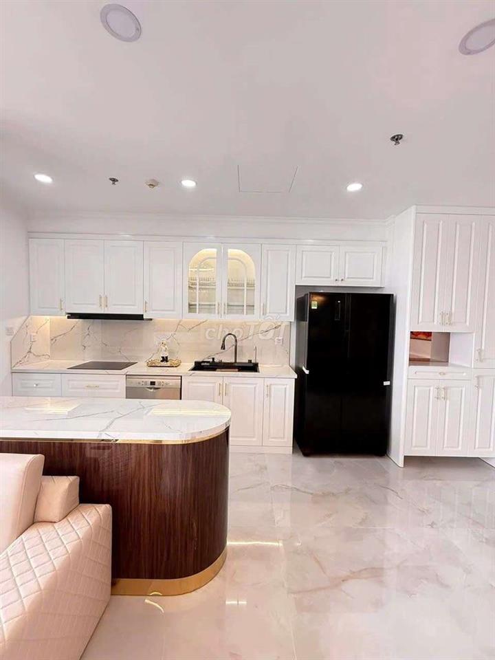 Chính chủ cho thuê căn 3PN Vinhomes Grand Park full nội thất cao cấp