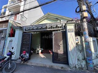 cho thuê nhà 138 m2, 3 PN, 9,5tr/ tháng tại Linh Tây, Thủ Đức