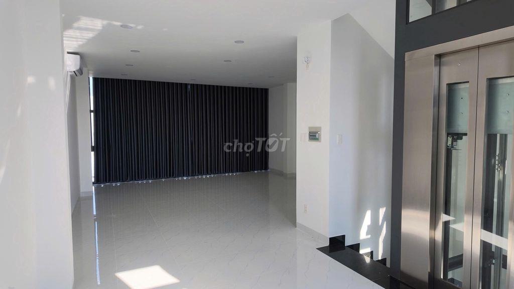 Nhà nguyên căn cho thuê làm văn phòng + ở