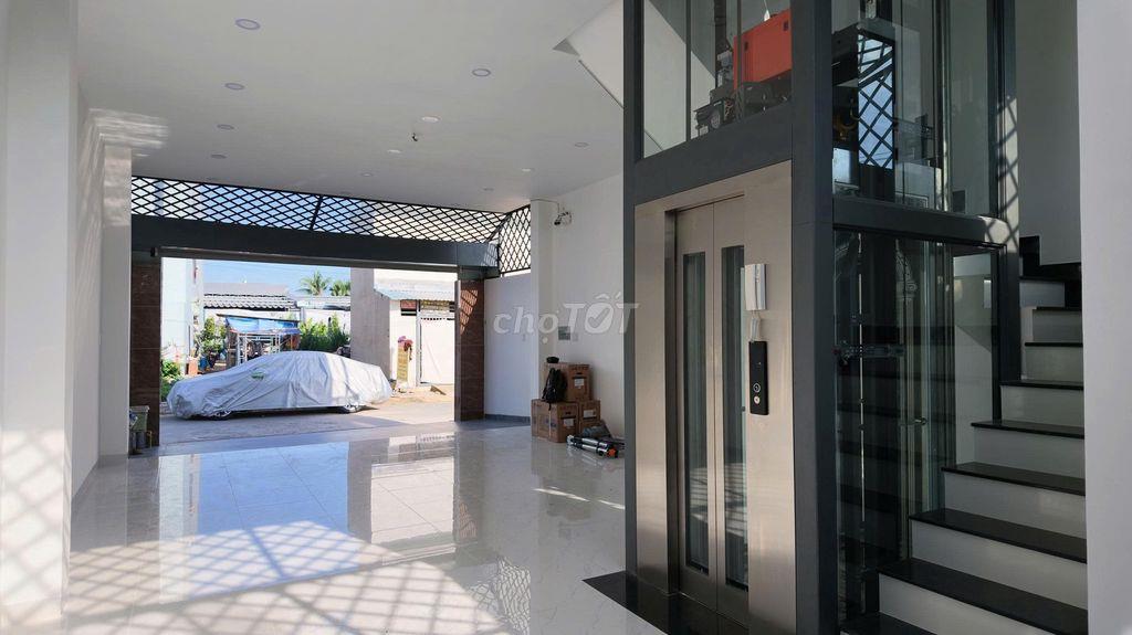 Nhà nguyên căn cho thuê làm văn phòng + ở