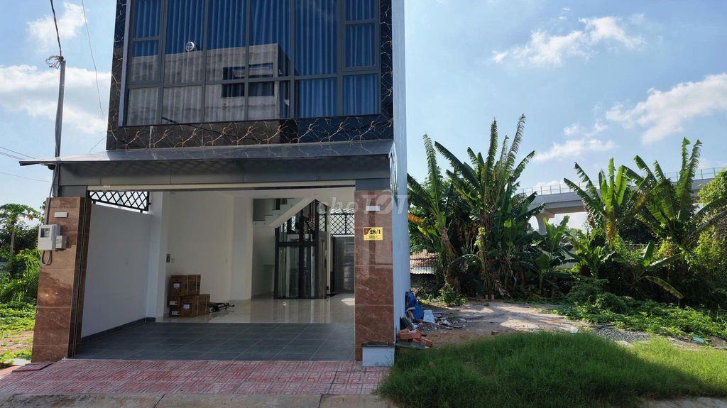 Nhà nguyên căn cho thuê làm văn phòng + ở