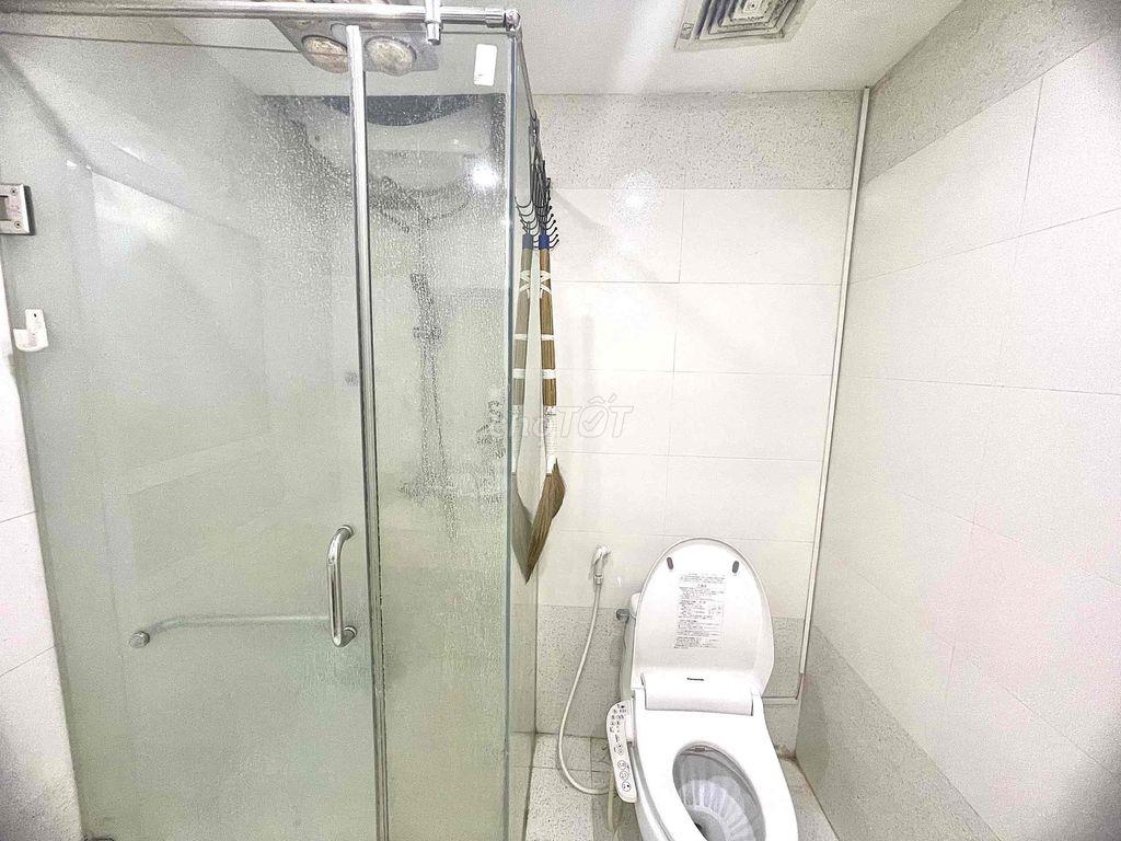 Cho thuê nhà nguyên căn phố Đội Cấn, chính chủ
