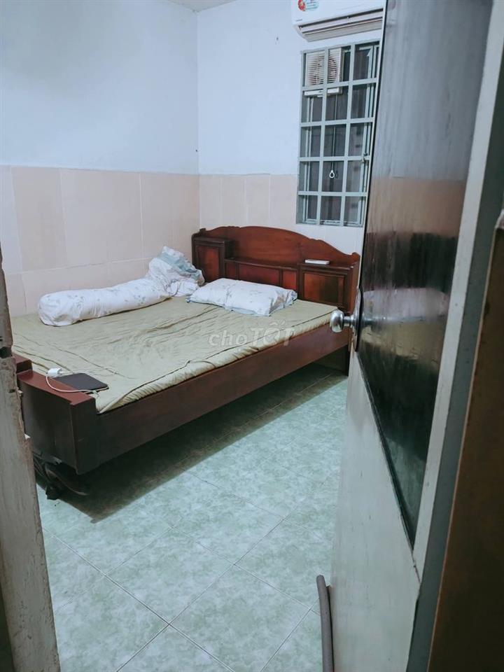 Bán nhà CẤP 4 quận Bình Tân TpHCM