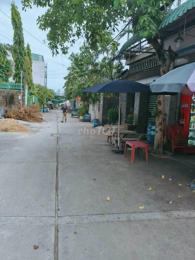 Bán nhà CẤP 4 quận Bình Tân TpHCM