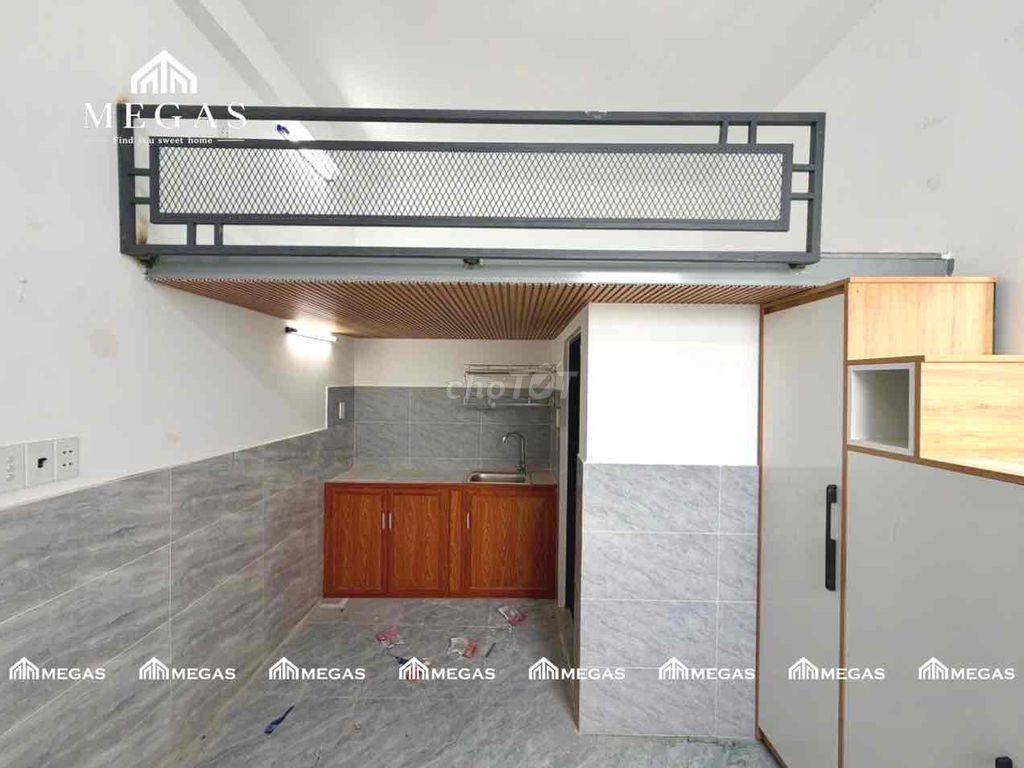 CHO THUÊ PHÒNG DUPLEX BAN CÔNG ĐI BỘ QUA IUH CHỈ 2 PHÚT PHÒNG MỚI 100%