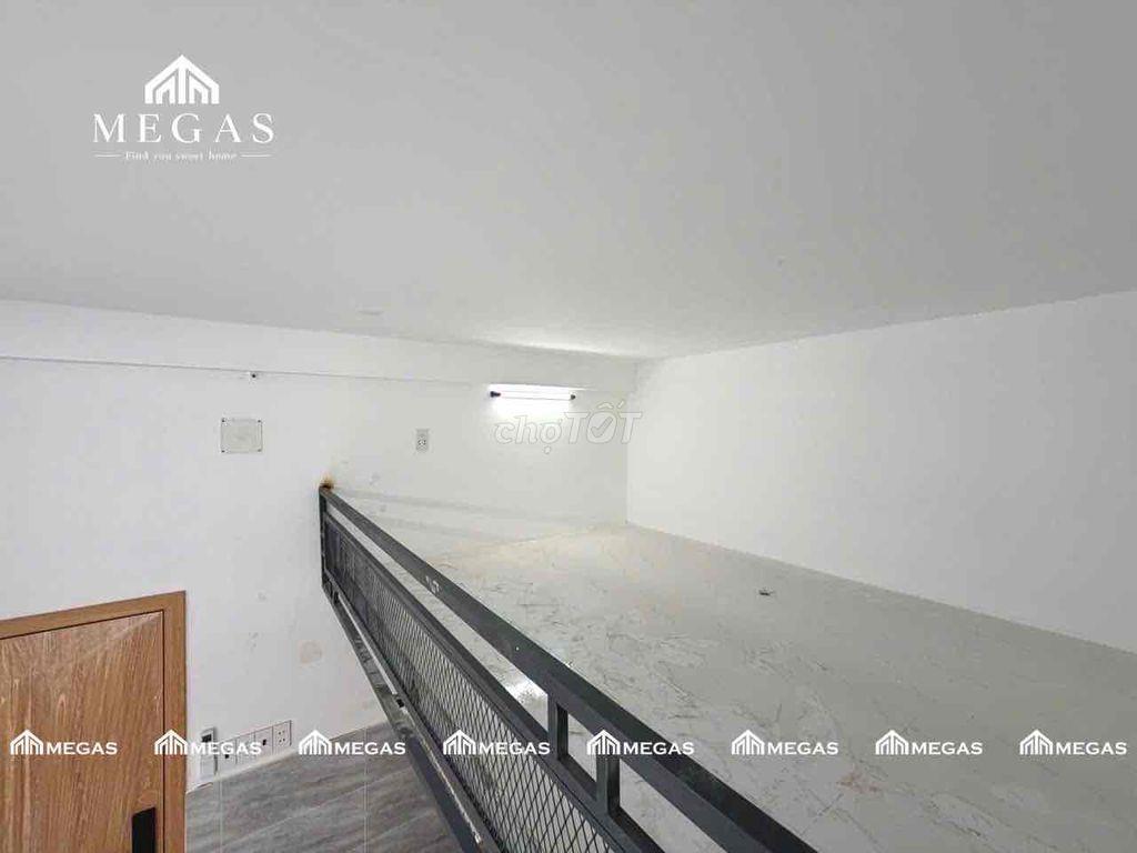 CHO THUÊ PHÒNG DUPLEX BAN CÔNG ĐI BỘ QUA IUH CHỈ 2 PHÚT PHÒNG MỚI 100%