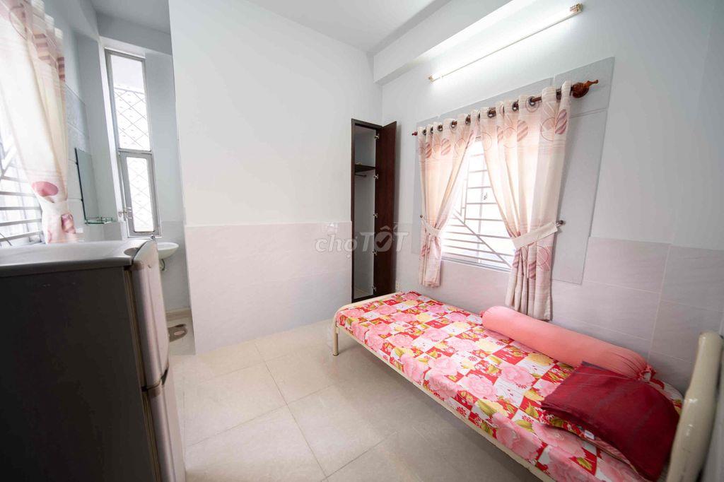 CHO THUÊ PHÒNG TRỌ ĐẸP - AN NINH - SẠCH SẼ - QUẬN 10 - Gần HUFLIT, UEH