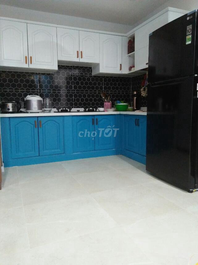 CĂN HỘ SCREC TOWER (Q.3) – 76M² (2PN, 2WC) – TẦNG CAO  – 13TR/THÁNG