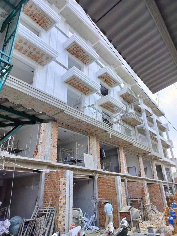 BÁN NHÀ GẦN ĐƯỜNG TÂN KỲ TÂN QUÝ