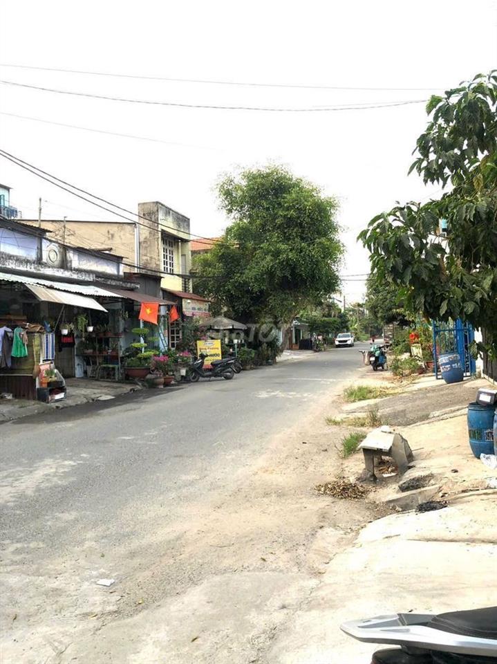 Bán nhà MT chính chủ 100m2, số 10 TK8, KDC Hoàng Hải, NAT Bà Điểm
