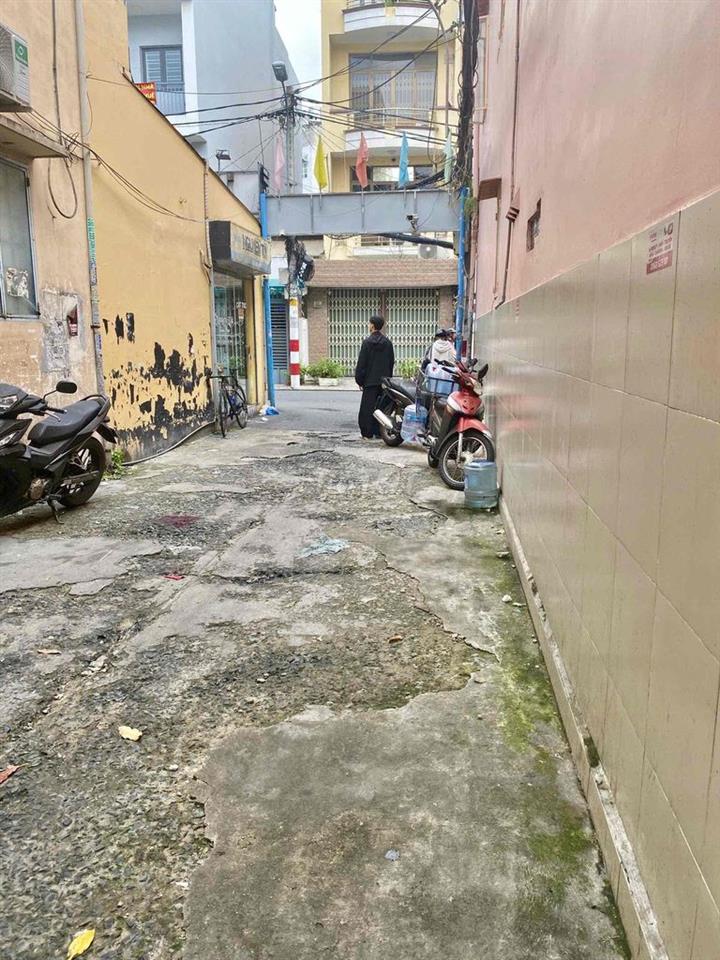 nhà bán HXH Nguyễn Đình Chính, phường Cầu Kiệu
