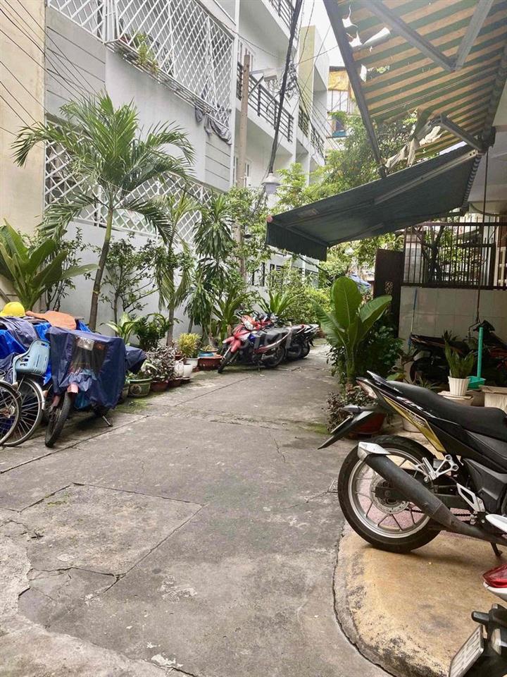 nhà bán HXH Nguyễn Đình Chính, phường Cầu Kiệu