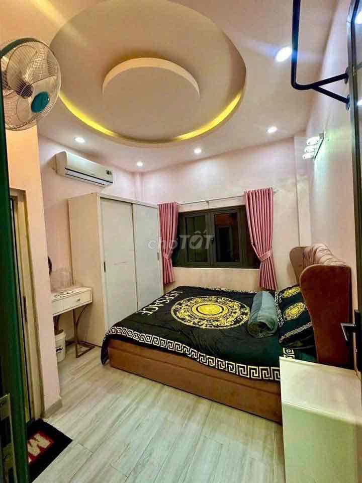 Cho thuê Nhà nguyên căn 2PN2WC Giá rẻ ngay Tân Định Q1