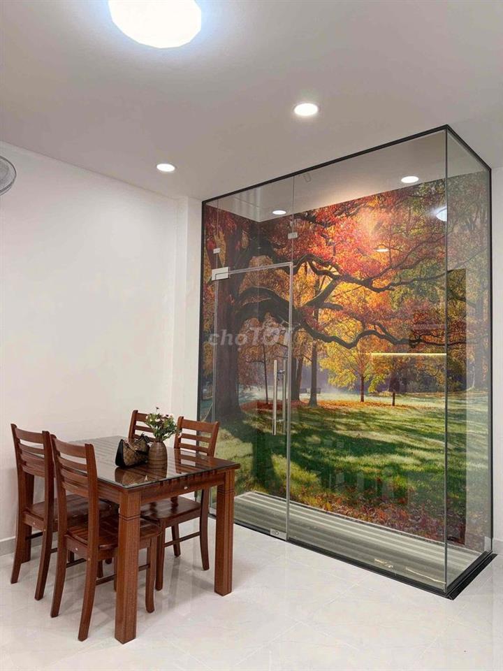 CHO THUÊ 2PN 70m2 BAN CÔNG NGAY TÂN ĐỊNH QUẬN 1
