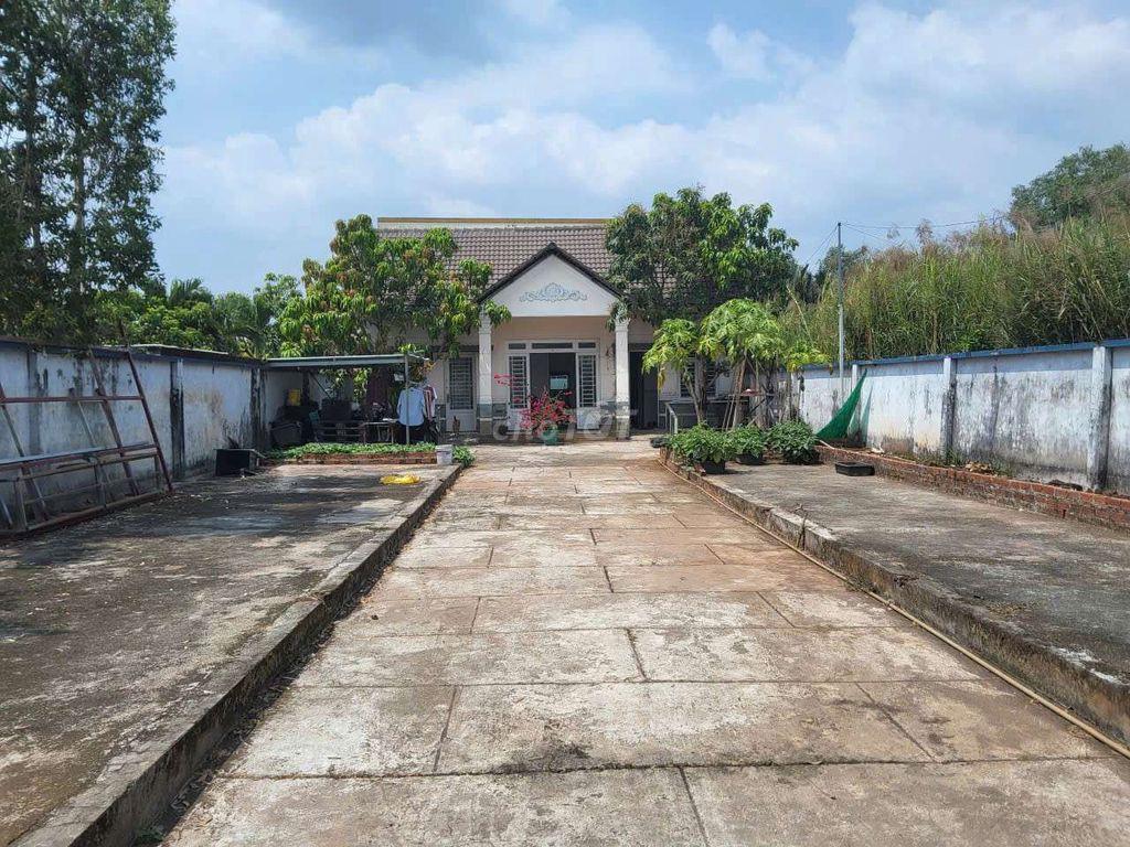 Bán nhà hẻm 123 Trường Lưu