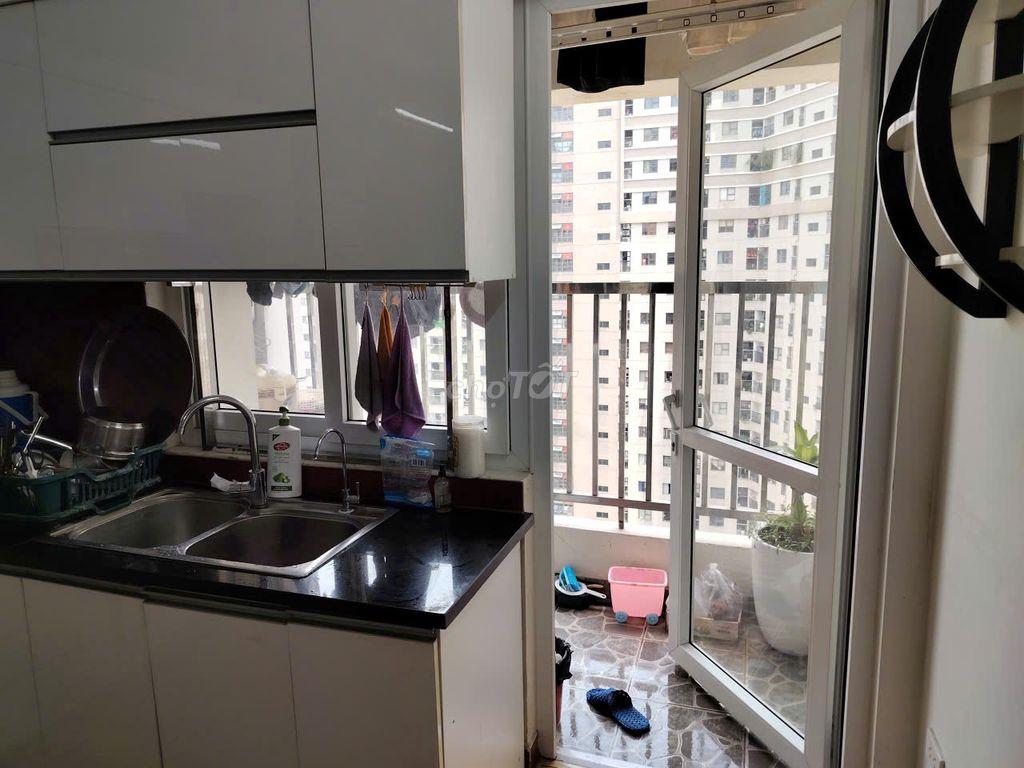 Mình chính chủ cần bán căn hộ 2 ngủ tầng 16 tòa D Xuân Mai Complex