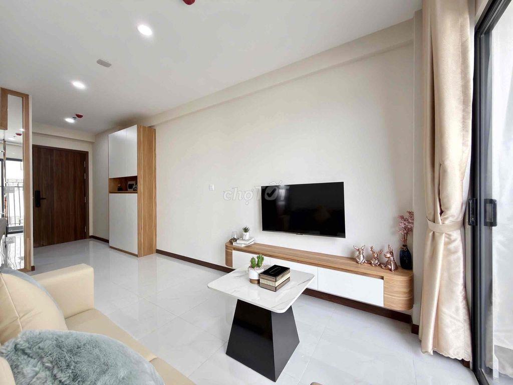 Căn hộ mặt tiền QL13