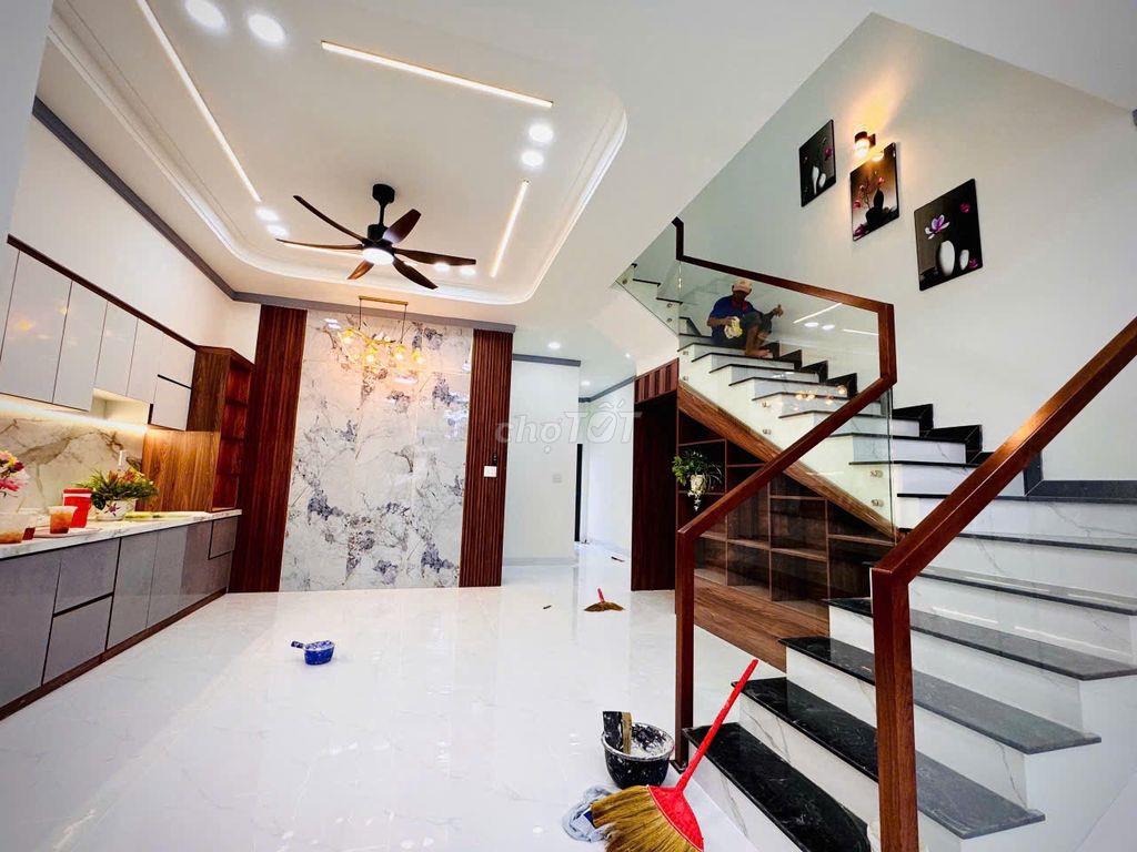 DƯỚI 2 TỶ – SỞ HỮU NGAY CĂN NHÀ 2 MẶT TIỀN GẦN QL56