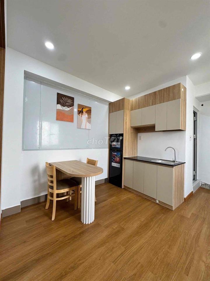 CHDV 2 PN | 1 WC | CỬA SỔ TRỜI