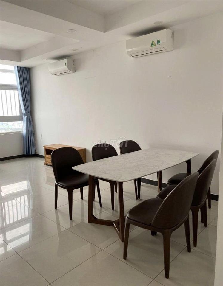 Penthouse Lữ Gia Plaza, Quận 11 - 185m, 4PN 3WC, full nội thất