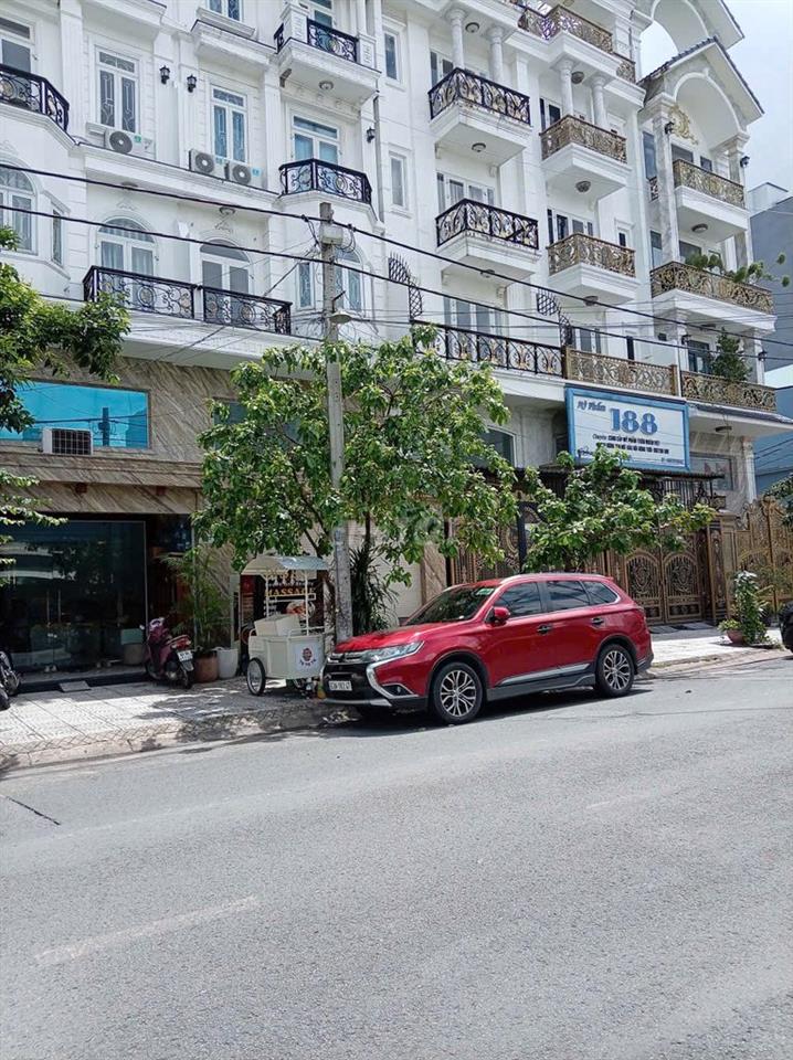 MẶT TIỀN 30M Đ. HOÀNG BẬT ĐẠT P 15 TÂN BÌNH DT:5 X 16M , GIÁ CHỈ 17 TỶ