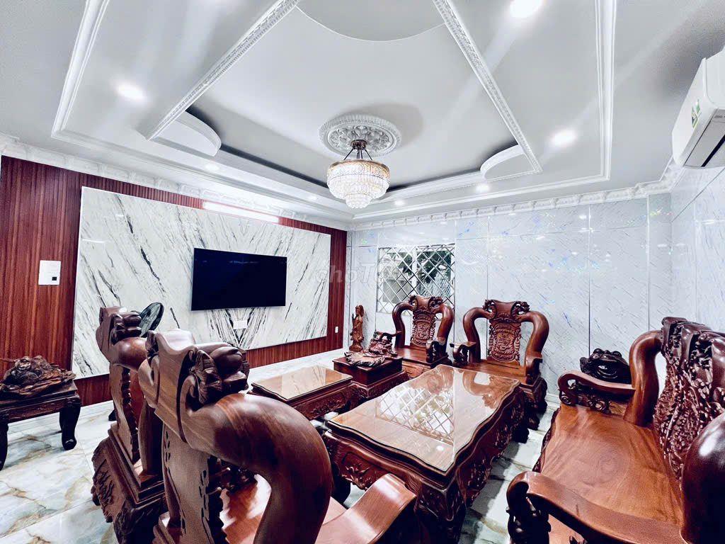 MẶT TIỀN 30M Đ. HOÀNG BẬT ĐẠT P 15 TÂN BÌNH DT:5 X 16M , GIÁ CHỈ 17 TỶ