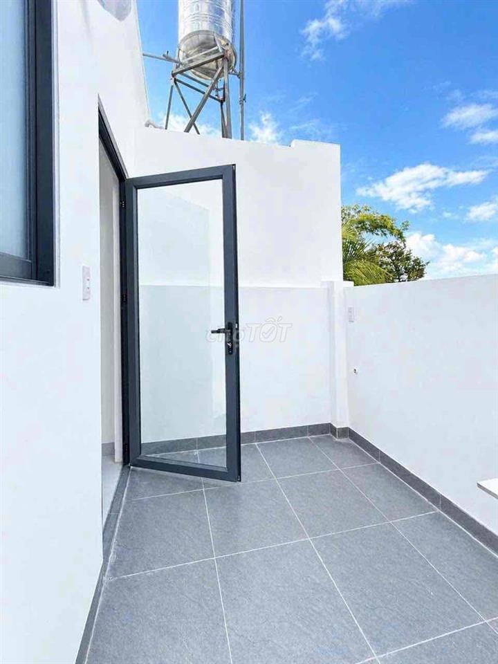 🔥 NHÀ LẦU HOÀN THIỆN NGAY 1 SẸC ĐƯỜNG DT768 - Thiết kế 1 trệt 1 lầu, s