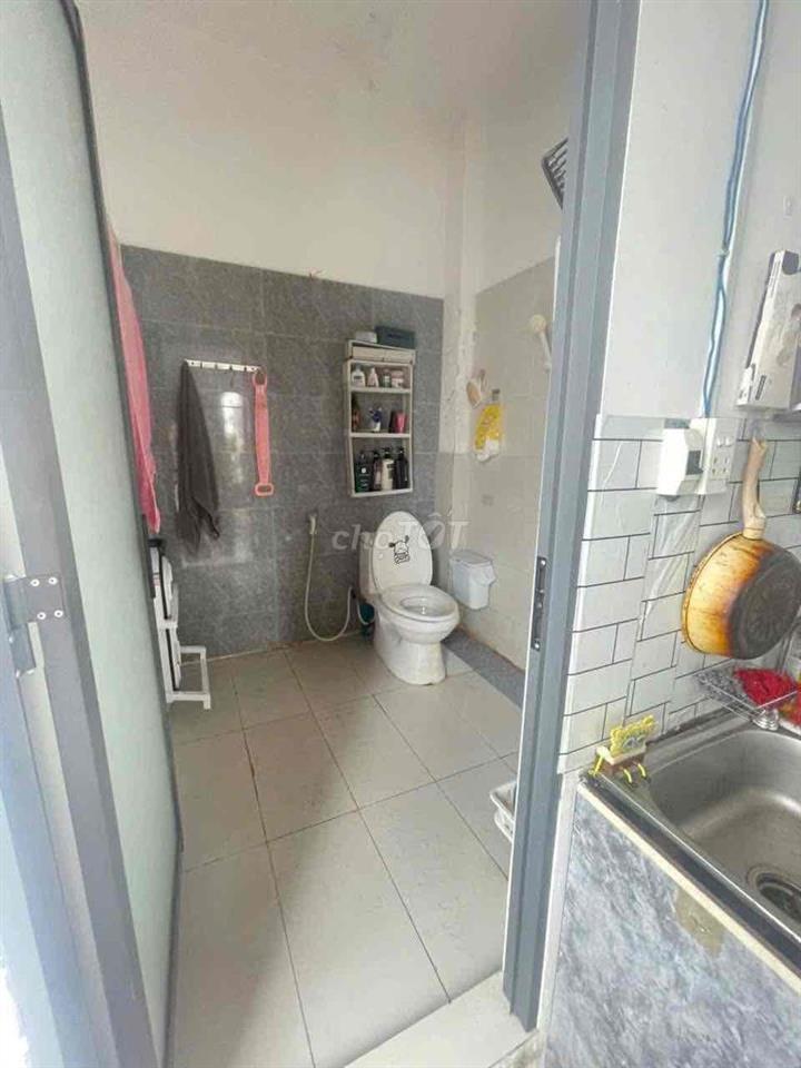 Căn hộ 2pn cần cho thuê 1 pn